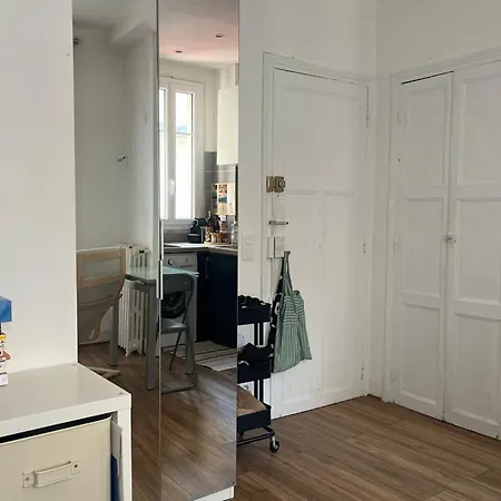 아파트 Lovely For 2 Near Montmartre *