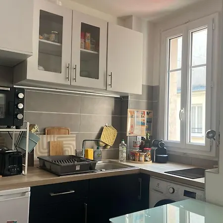 아파트 Lovely For 2 Near Montmartre 파리